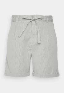 shorts 04